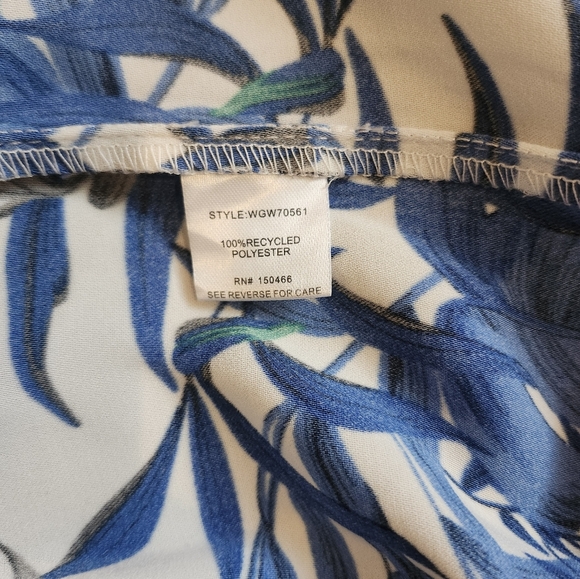 41 Hawthorn, size large, blue and white - Picture 7 of 8